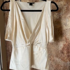 Moda international size small, 💯 silk camisole sides up top excellent condition